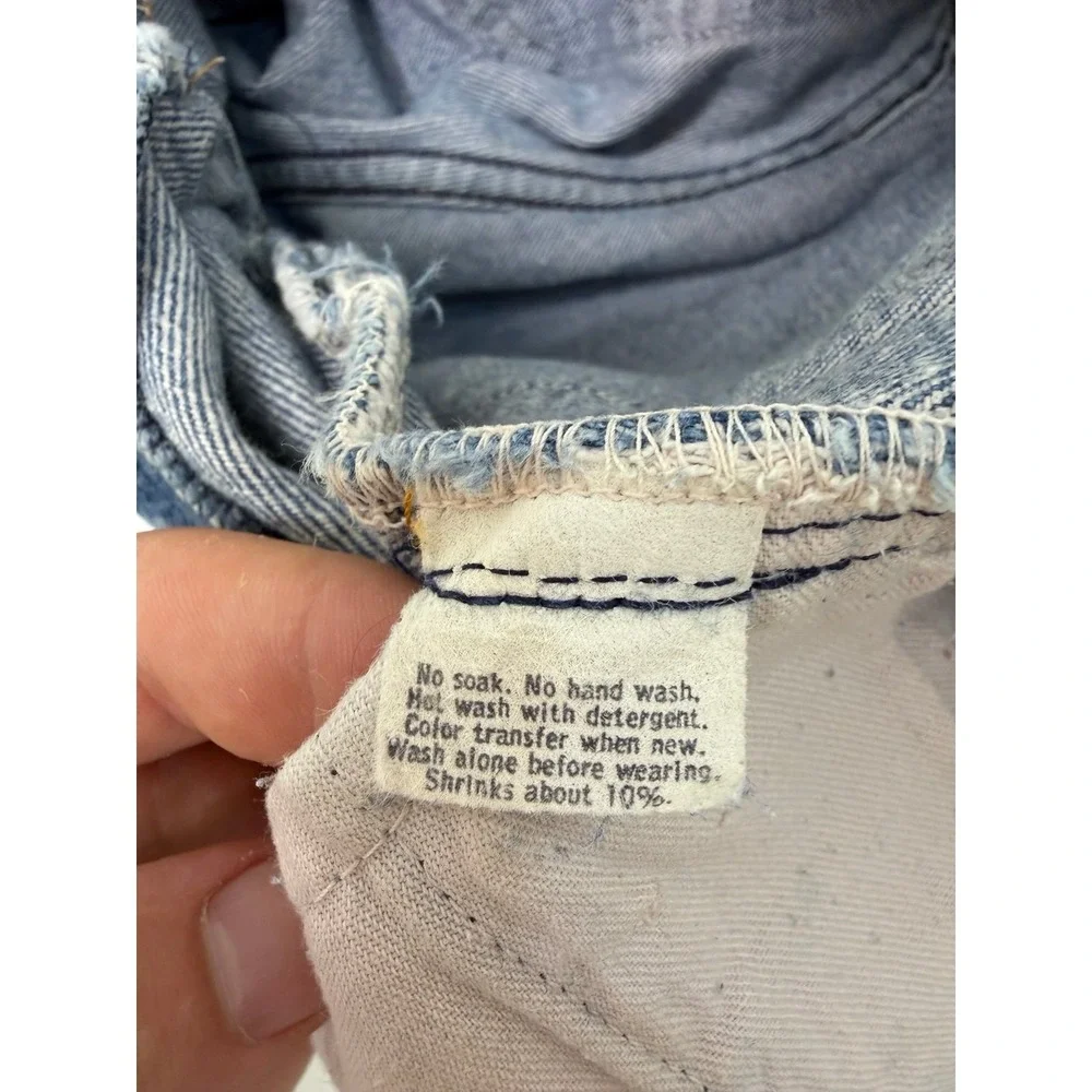 Vintage Levi's 501-0117 USA Jeans 31x31 DEVS Wash Em Hot Tag 1983 Distressed